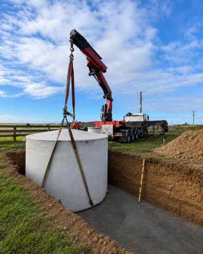 Cone Top 25,000ltr Concrete Water Tank partially buried